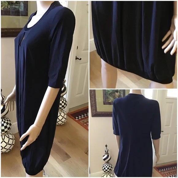 Elegant Black Dress with Keyhole Detail - Picture 2 of 3